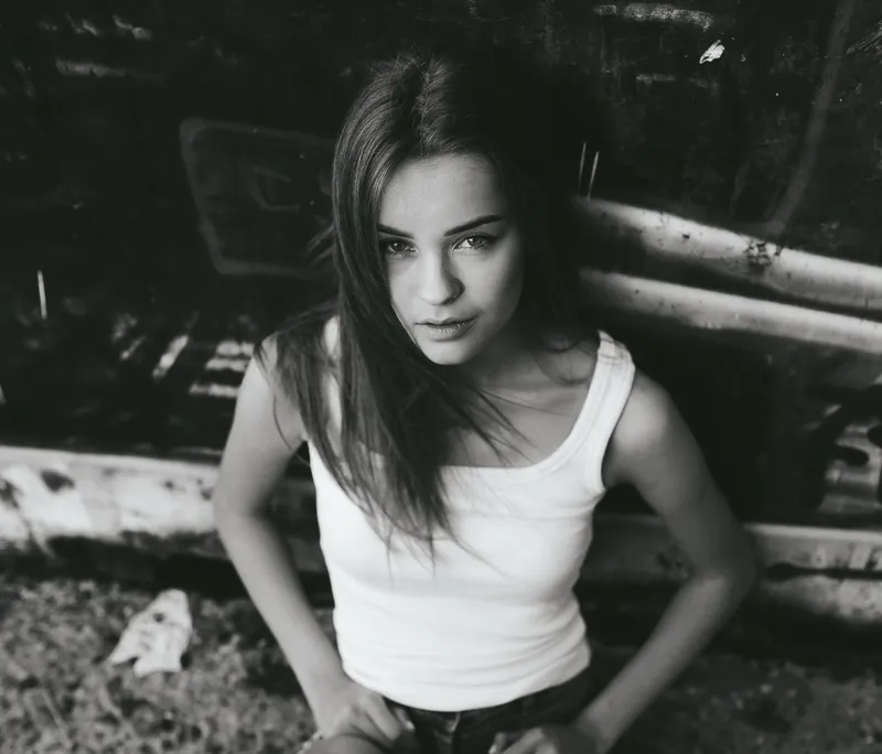 Speak About the Photo Sample